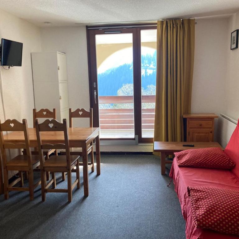 Studio cabine 4 pers, balcon, pied des pistes, ascenseur - Apartment mit 1 Schlafzimmer - 1