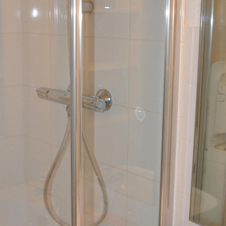 Studio cabine 4 pers, balcon, pied des pistes, ascenseur - Apartment mit 1 Schlafzimmer - 11