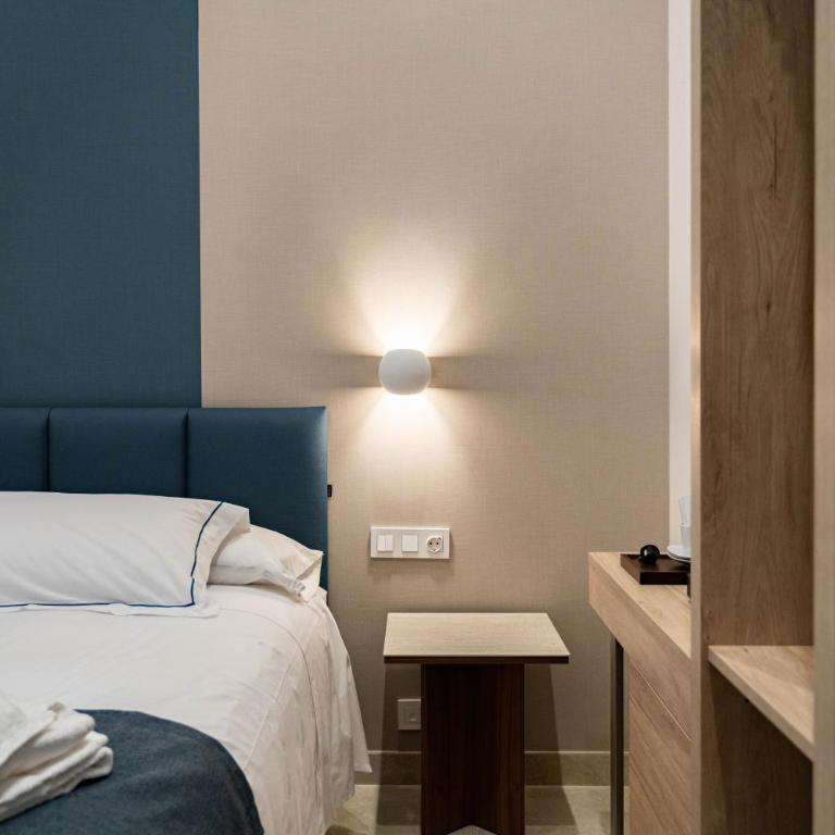 Hotel San Lorenzo Boutique Catedral - Superior Triple Room - 11