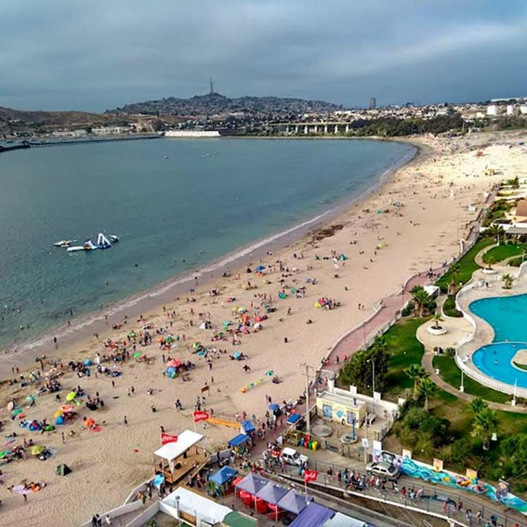Departamento a pasos de Playa La Herradura Coquimbo - Three-Bedroom Apartment - 14
