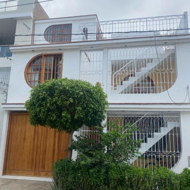 Departamento cerca a Huacachina Zona exclusiva - Two-Bedroom Apartment - 2