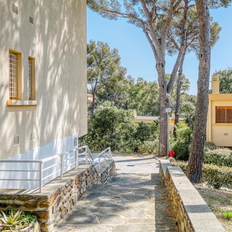 Stunning modern 2 Br with pool 5-min walk to - Appartement 2 Chambres - 11