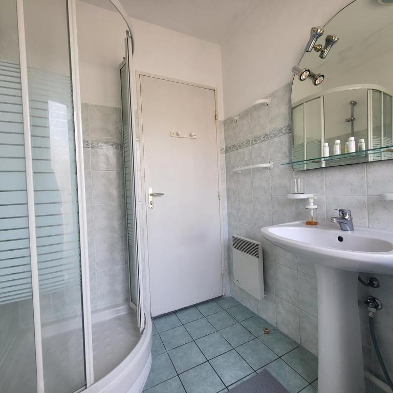 Valery Close to beach Prom des Anglais Ideal for 2 AC - Studio - 28
