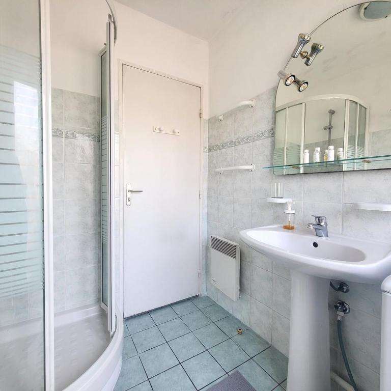 Valery Close to beach Prom des Anglais Ideal for 2 AC - Studio - 29