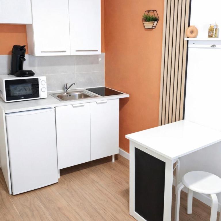 Cocon moderne à deux pas de la gare Ideal couple - Apartamento de 1 dormitorio - 1