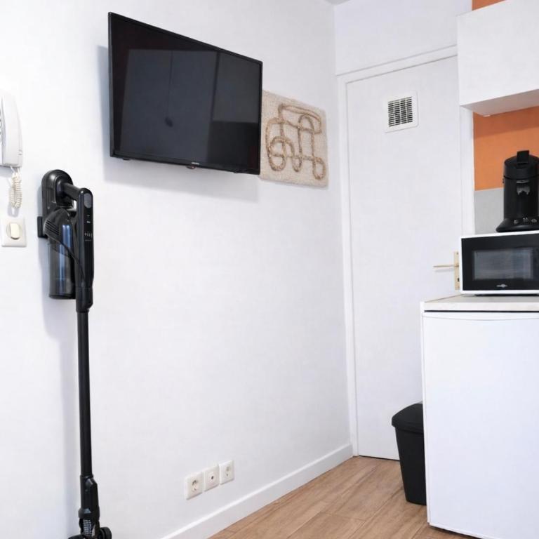 Cocon moderne à deux pas de la gare Ideal couple - Apartamento de 1 dormitorio - 5