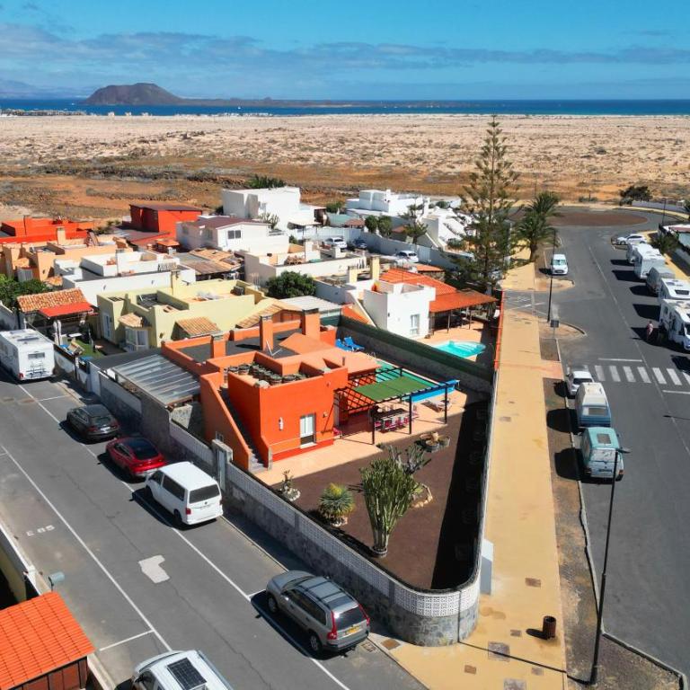 Villa Nirvana Private Pool Corralejo By Holidays Home - Three-Bedroom Villa - 10