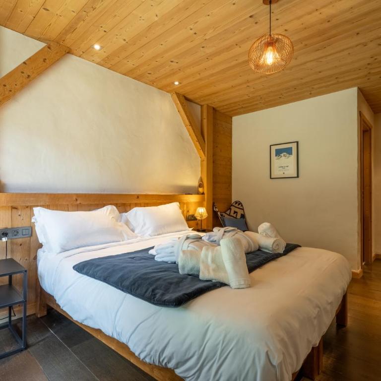 Hameau des clos Virolet - Chambre Double - Vue sur Jardin - 1