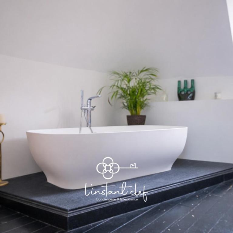 Villa élégante 5 chambres - 24H du Mans - Piscine Chauffée & Garage - Haus mit 4 Schlafzimmern - 4