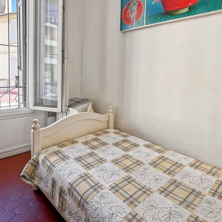 Family 3-Bedroom Apartment Near Downtown Cannes - Apartment - 7