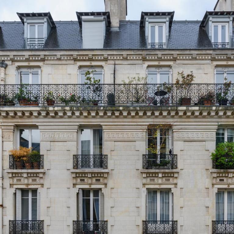 Paris Center St Claude residence - Two-Bedroom Apartment - 14