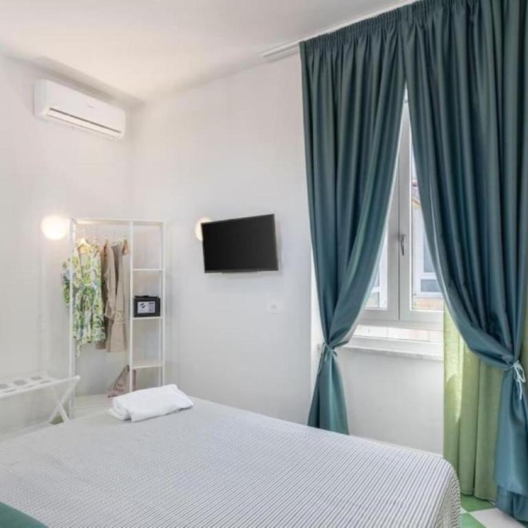 SorrentoVibes - Luxury New Sorrento Home with Terrace - Sleeps 12 - Appartamento - 42