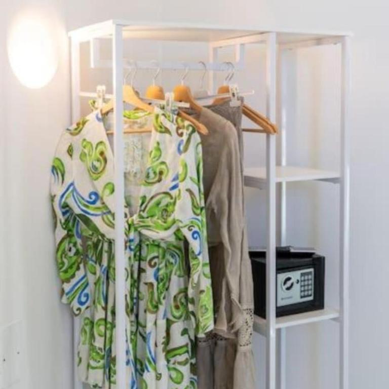 SorrentoVibes - Luxury New Sorrento Home with Terrace - Sleeps 12 - Appartamento - 43