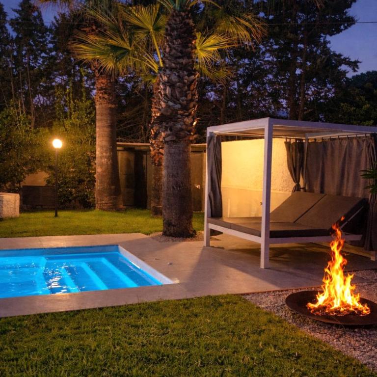SHATI LUXURY - Private Heated Pool- steps from beach - Appartamento con 2 Camere da Letto e con Piscina Privata - 2