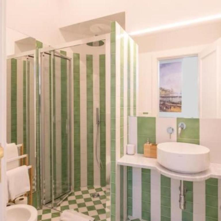 SorrentoVibes - Luxury New Sorrento Home with Terrace - Sleeps 12 - Appartamento - 47