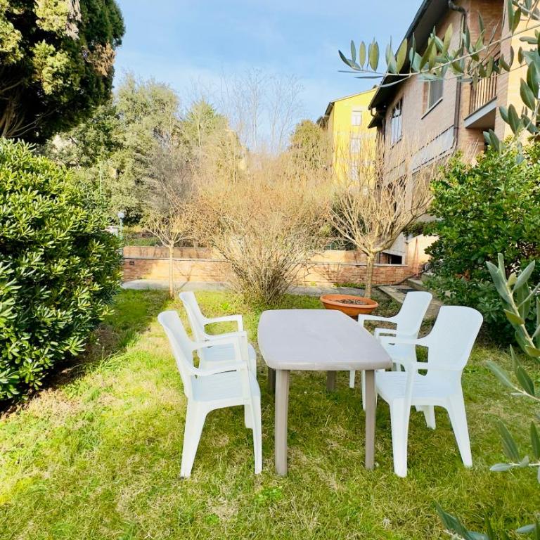 MAISON ÉLITE Gest Short Rent Siena - Appartamento con 2 Camere da Letto - 48