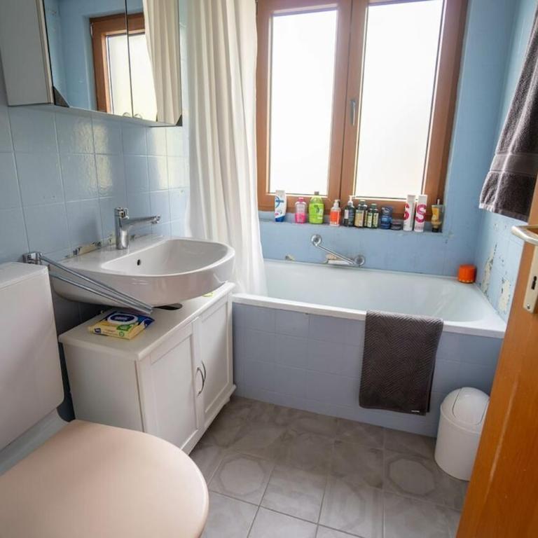 3 pièces lumineux avec vue sur les Alpes Suisses - Apartment mit 2 Schlafzimmern - 10