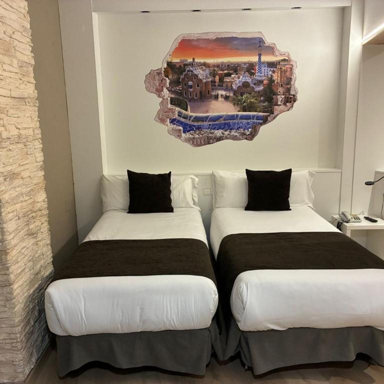 Hotel Travessera - Twin Room with Extra Bed - 4