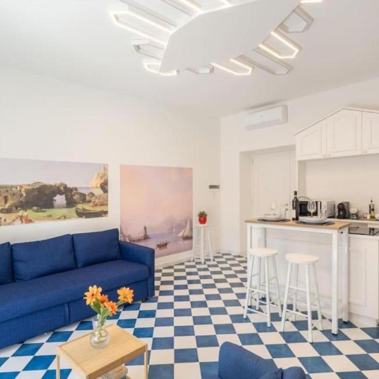 SorrentoVibes - Luxury New Sorrento Home with Terrace - Sleeps 12 - Appartamento - 50