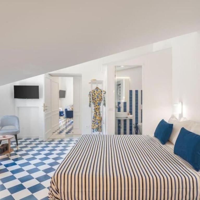 SorrentoVibes - Luxury New Sorrento Home with Terrace - Sleeps 12 - Appartamento - 60