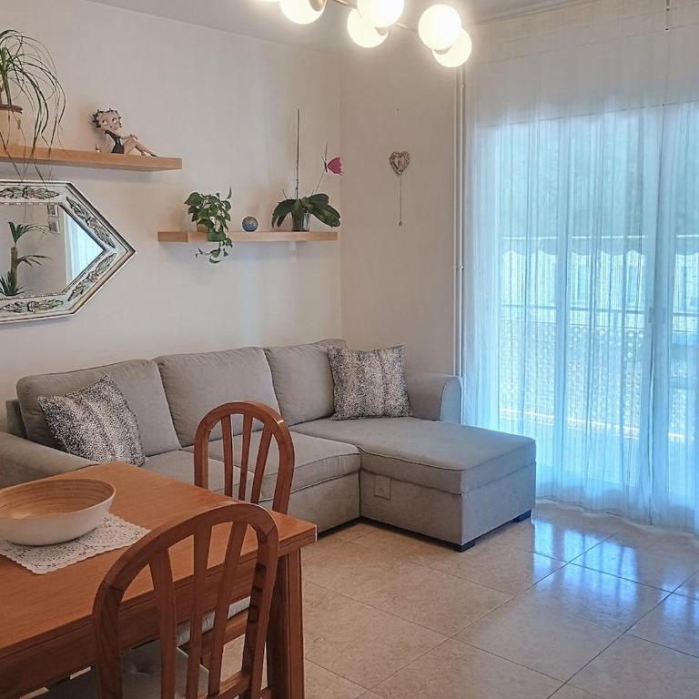 Apartment in Sitges 5 minutes from downtown - Apartamento de 3 dormitorios con balcón - 1
