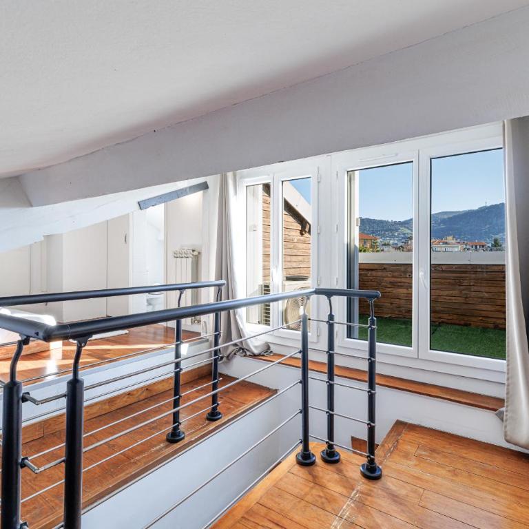 Open View Terrace - Wide 2 Bdr Quiet Area - Appartement 1 Chambre - 45