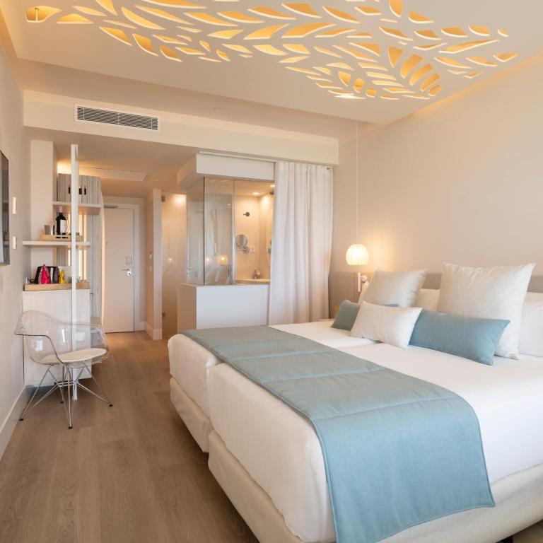 Amare Beach Hotel Sancti Petri - Adults Recommended - Habitación Triple Superior Oh La La con vistas al mar - 4