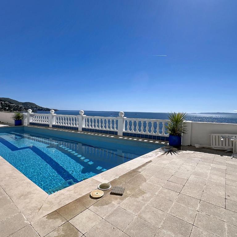 Ariadna - Piso, Vista al mar y Piscina Comunitaria - Apartment with Sea View - 31