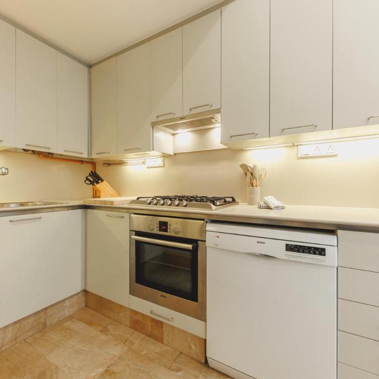 Bravissimo Cort Reial 15, Monthly Apartment - Apartamento de 3 dormitorios - 22