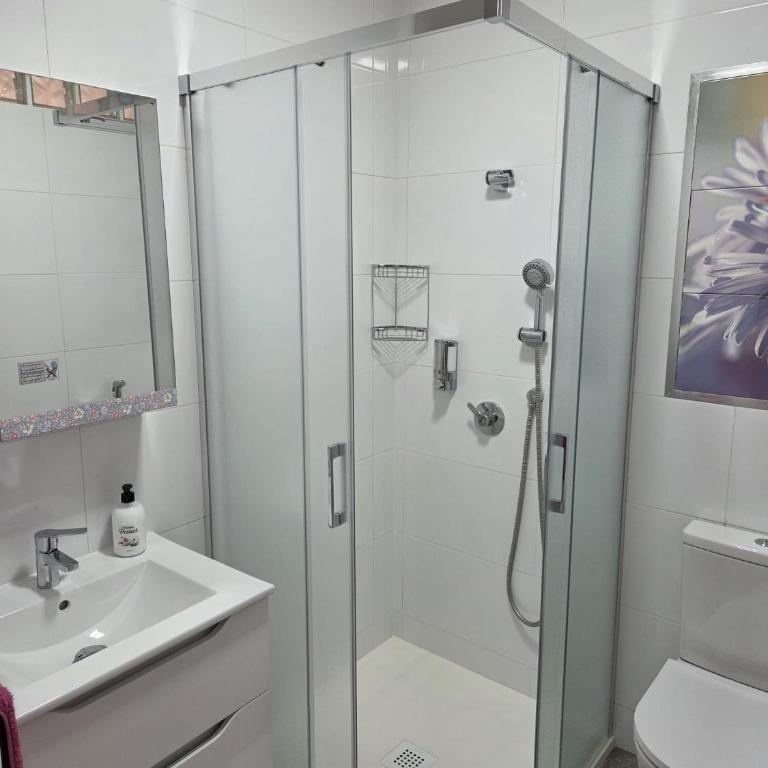 Doctor Ferrán 10 Alto - Apartamento de 1 dormitorio - 12