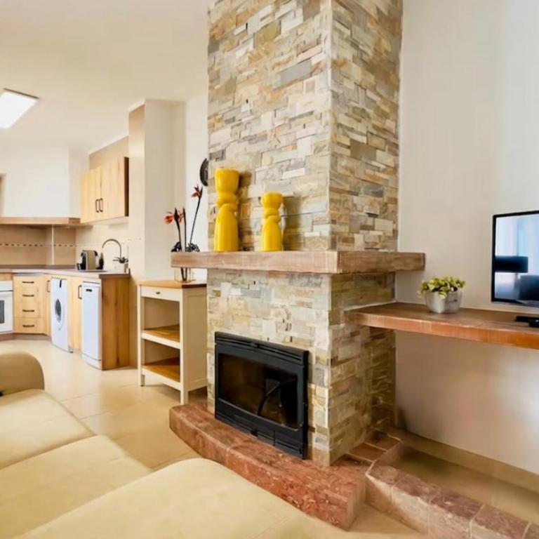 Apartamentos Coral-Mar en el centro de Nerja - Apartamento - 1