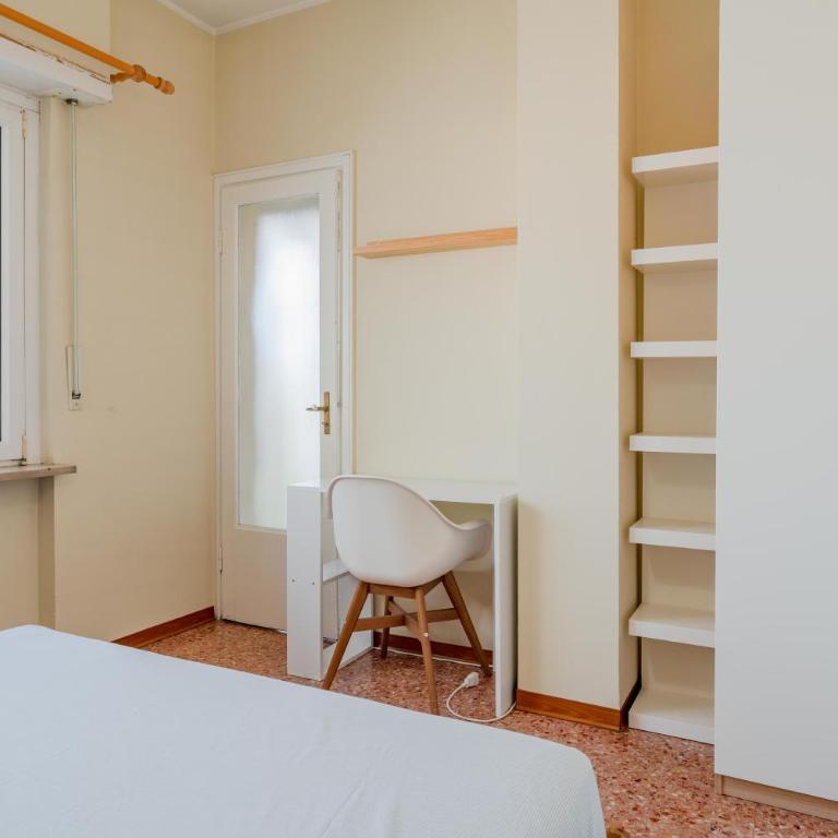 Fibonacci 11 - Two-Bedroom Family Apartment - 19
