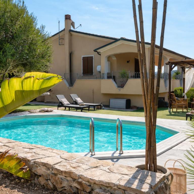 Villa Pedra Alghero - appartamento in villa con piscina - Villa - 1