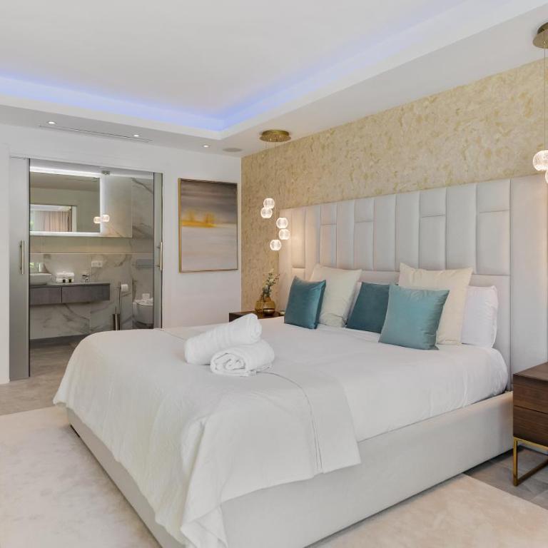 VACATION MARBELLA I Villa Promise, Private Hot Tub, Turquoise Pool, Sauna, Turkish Bath, GYM, Close to Golfs - Villa Superior - 23