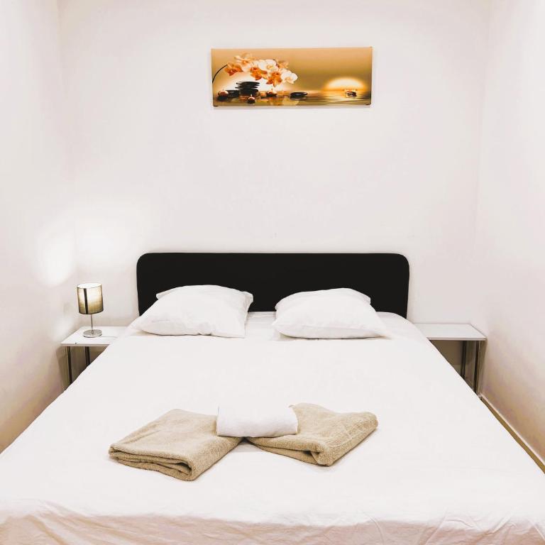 RS-0 - Chaleureux 2 pièces au RDC tout équipé 1 à 4 pers - One-Bedroom Apartment - 3