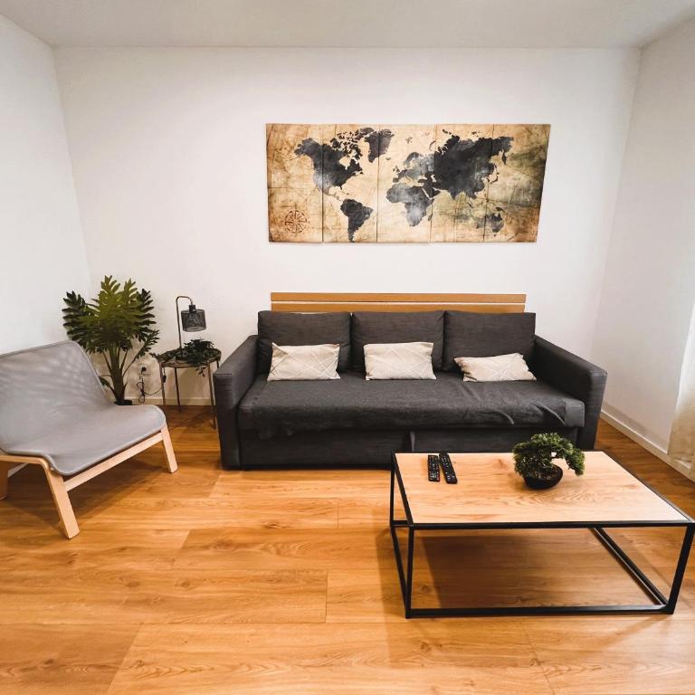 RS-0 - Chaleureux 2 pièces au RDC tout équipé 1 à 4 pers - One-Bedroom Apartment - 1