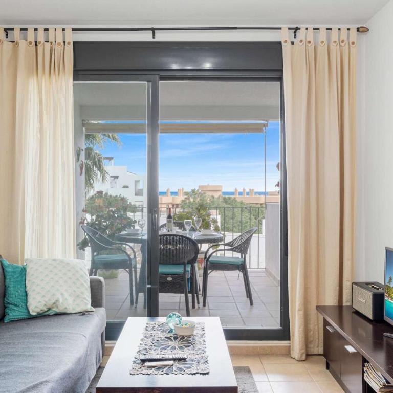 Cosy sea view apartment - ref 37 - Apartment - 3