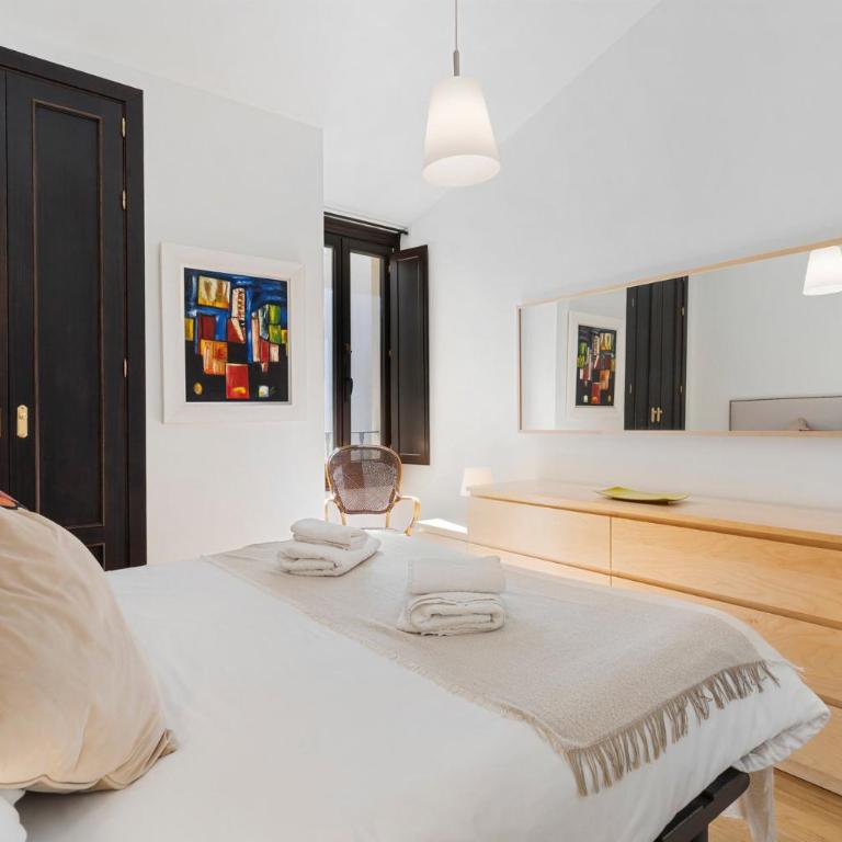Céntrico Apartamento en Calle Carreteria - Malaga - Apartamento - 9
