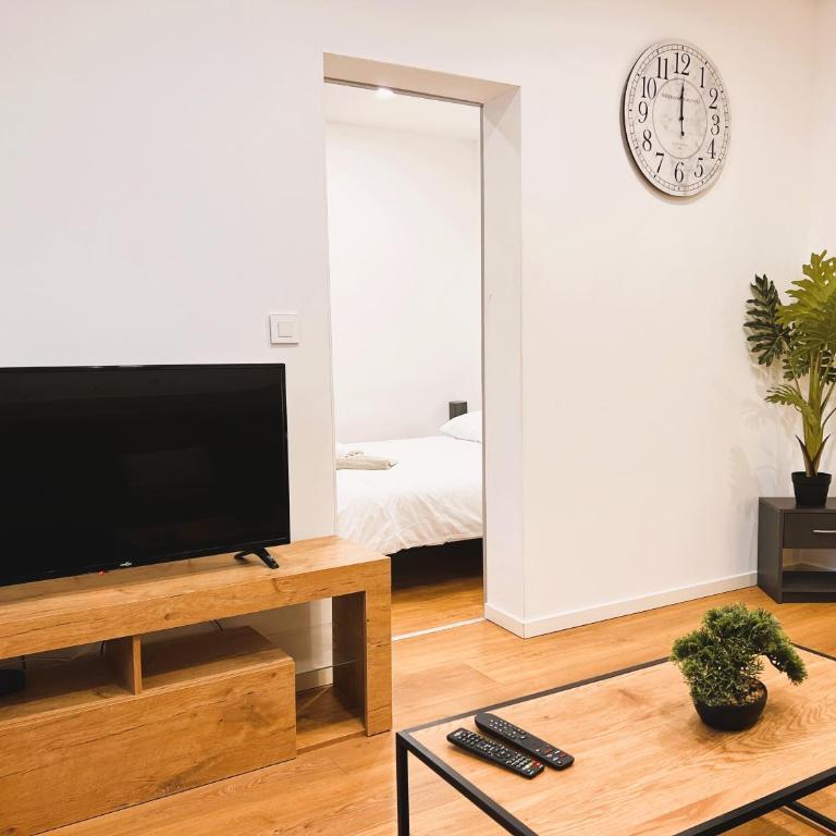 RS-0 - Chaleureux 2 pièces au RDC tout équipé 1 à 4 pers - One-Bedroom Apartment - 27