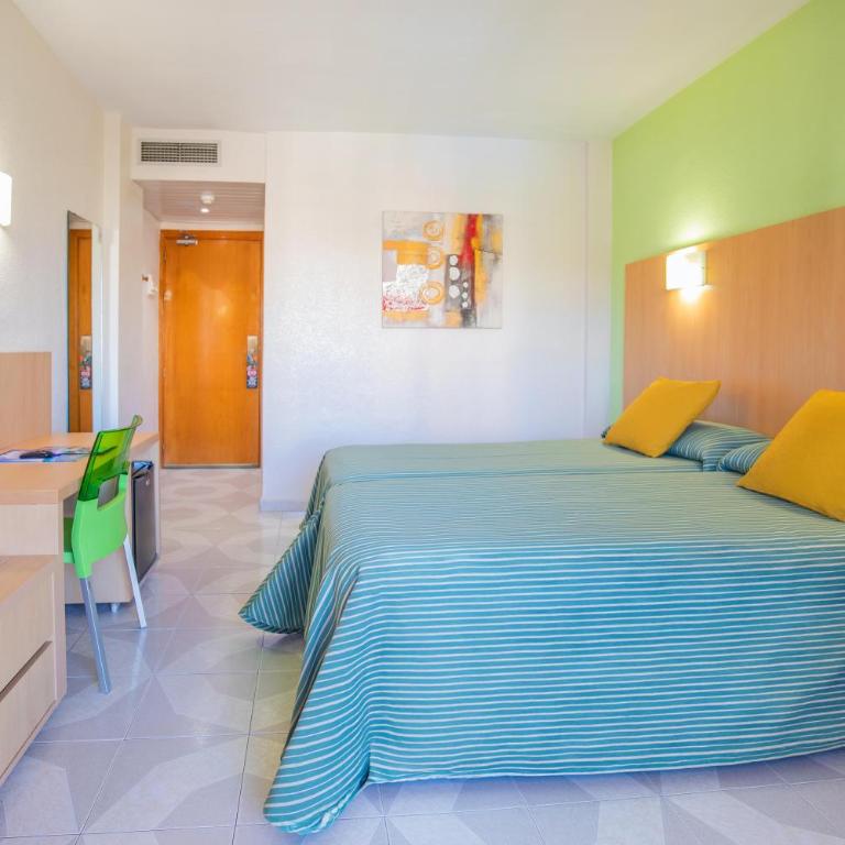 Hotel Servigroup Pueblo Benidorm - Habitación Doble - 1 o 2 camas - 7