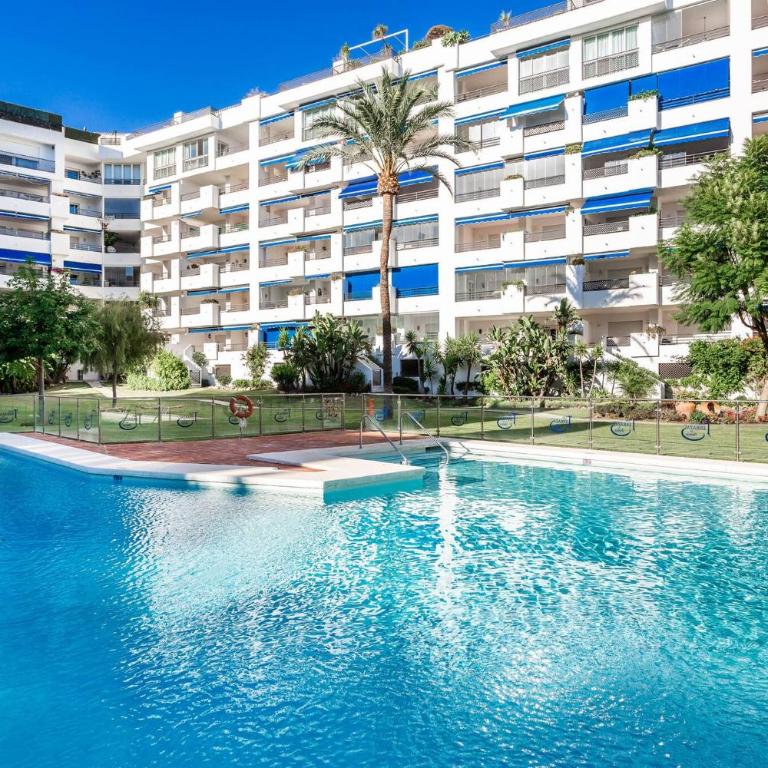by RIVA - Incredible, Stylish 2 Bedroom Apt in Puerto Banus Gardens - Apartamento - 18