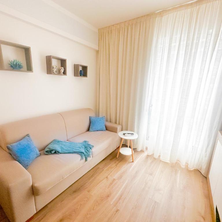 NNI Gecchi - Appartamento con 1 Camera da Letto - 1