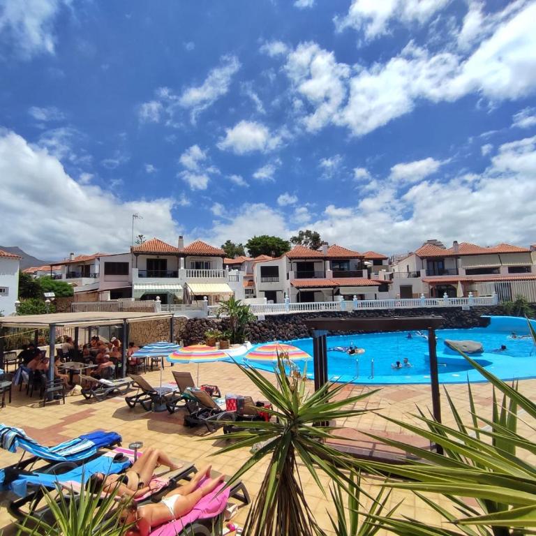 Modern 1 Bedroom Apartment with Terrace and AC Near Beach in Las Americas - Apartamento de 1 dormitorio con terraza - 30