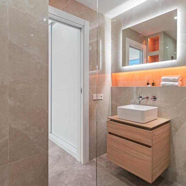 VACATION MARBELLA I Villa Promise, Private Hot Tub, Turquoise Pool, Sauna, Turkish Bath, GYM, Close to Golfs - Villa Superior - 41