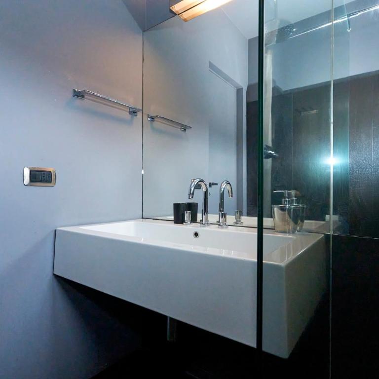 Montenapolene Duomo - Luxury Design Penthouse - Appartamento con 2 Camere da Letto - 17