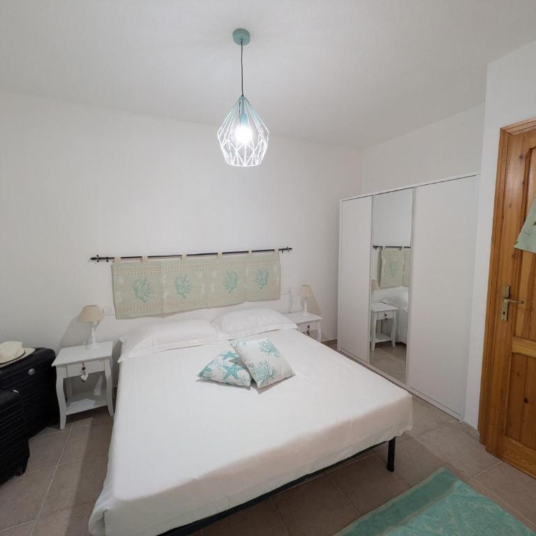 Sa Domu de Is Istellas - Four-Bedroom House - 6