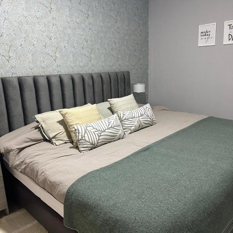 Dpto Planta Baja Complejo Cerrado Parking Gratis - One-Bedroom Apartment - 1