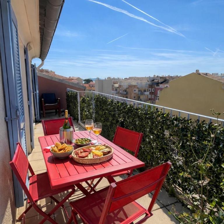Le Duplex Azur, Terrasse & Vue Sainte-Maxime - One-Bedroom Apartment - 7