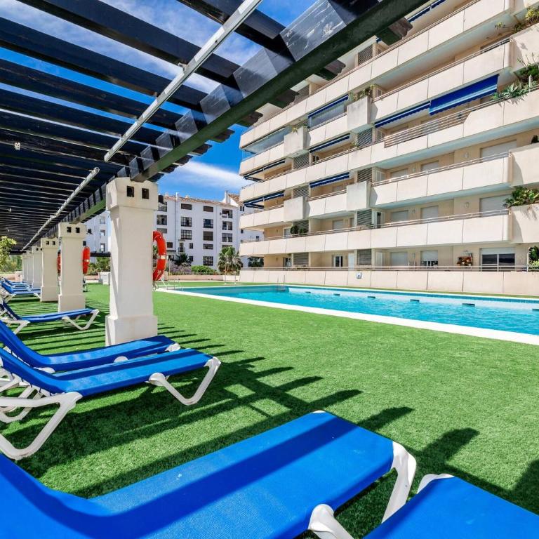 Bright apartment in the heart of Puerto Banus - Apartamento de 2 dormitorios - 17