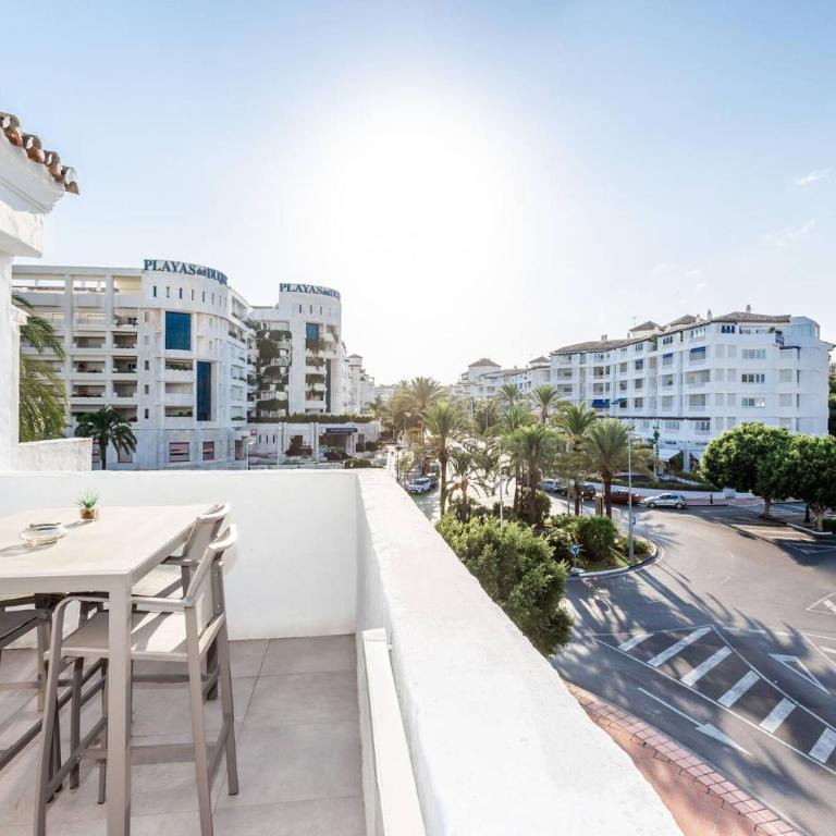 by RIVA - Chic, Contemporary Studio in Puerto Banus Gardens - Apartamento con balcón - 8